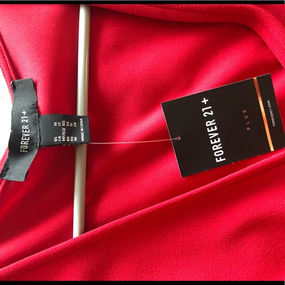 Forever 21 plus Red Romper with tie - Picture 4 of 4